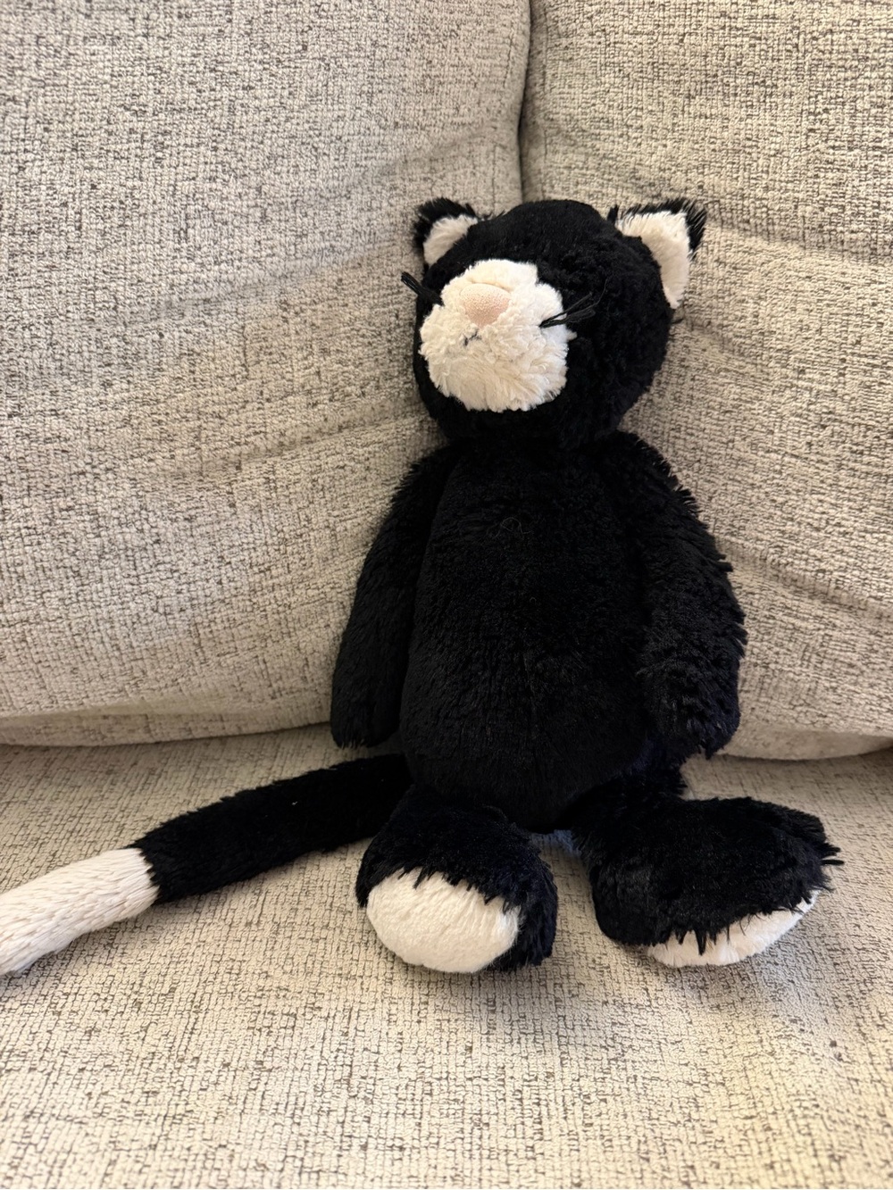 Retired Bunglie Tuxedo Jellycat Cat